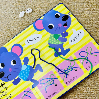 Sách tương tác - Kỹ năng vận động tinh cho bé 0 - 6 tuổi - Đinh Tị Books