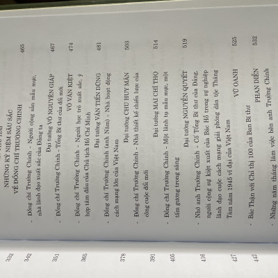 Trường Chinh - Một trí tuệ lớn, nhà lãnh đạo kiệt xuất của cách mạng Việt Nam (Bìa cứng)