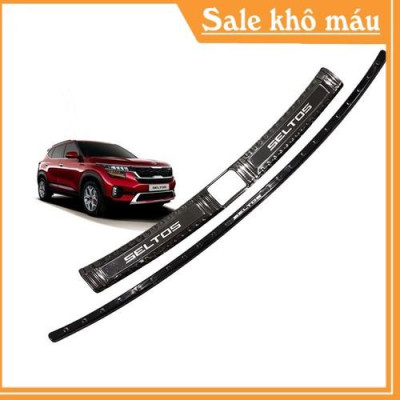 Bộ ốp chống trầy bậc cốp dành cho Kia Seltos 2020 bên trong Titan