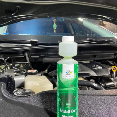 nextzett Nước vệ sinh kính lái dạng đậm đặc (Nước đổ kính) - Kristall Klar Windshield Washer Fluid, pha 1:200, 250 ML
