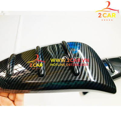 Ốp gương chiếu hậu CARBON xe Toyota Corolla Cross 2020- 2023 vân cacbon cao cấp