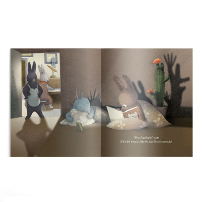 Sách - Khoảnh Khắc Im Lặng - Song Ngữ Anh Việt - Đông A