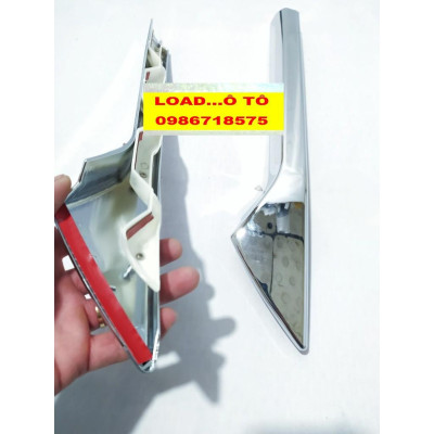 Ốp Trang Trí Mặt ca Lăng Toyota Cross 2022-2020 Mạ Crom