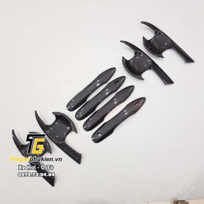 Bộ ốp tay nắm cửa, hõm cửa xe Toyota Camry 2019-2020 vân Carbon
