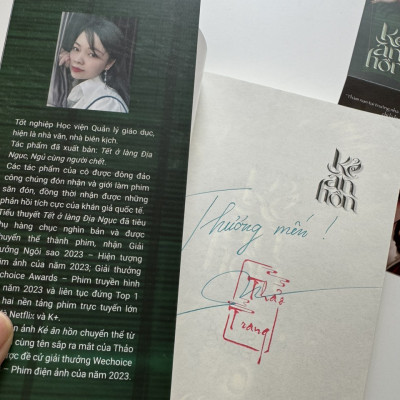 (Có chữ ký tác giả + Đính kèm postcard - Tác giả của cuốn Tết ở làng Địa Ngục) KẺ ĂN HỒN – Thảo Trang - Saola Books - NXB Phụ nữ