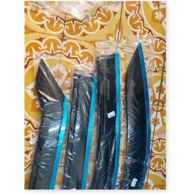 Bộ vè mưa chỉ mạ dành cho xe Fortuner 2017-2019 hàng đẹp