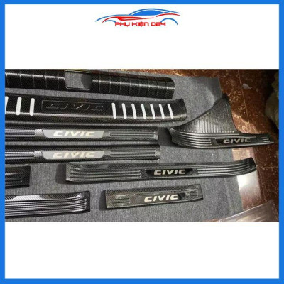 Bộ nẹp bước chân trong ngoài vân Cacbon xe Civic 2016-2017 2018-2019-2020 chống trầy làm đẹp ô tô
