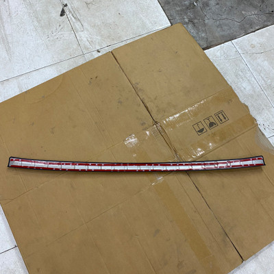 Ốp chống trầy cốp INOX Toyota Raize 2021