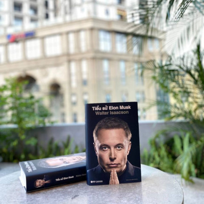(Bìa Cứng) TIỂU SỬ ELON MUSK - Walter Isaacson - Nhiều dịch giả - (bản phổ thông)