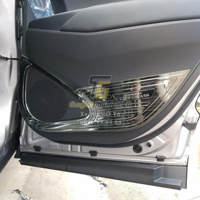 Bộ ốp Titan Tapli, Táp li cửa Toyota Corolla Cross 2020