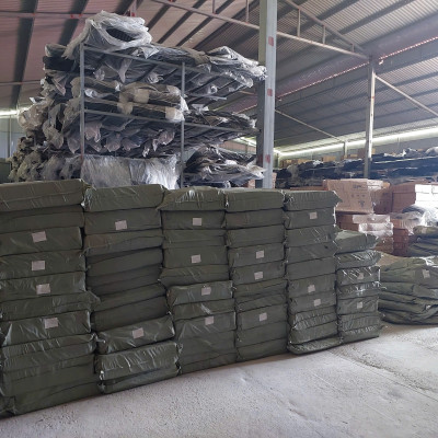 Bạt phủ ô tô Mercedes GLE chất liệu Polyester - màu đen cao cấp MACSIM 