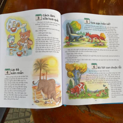 365 NGÀY KỂ CHUYỆN