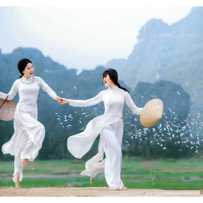 Mùa Nắng Phai