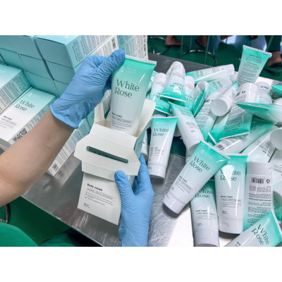 Kem Body Trắng Da White Rose 150ml [Chính Hãng ] Thẩm thấu nhanh, không bết rít, bật tông nhanh, tăng độ ẩm cho da.