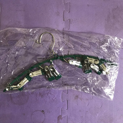 MÓC PHƠI ĐỒ CẦU VỒNG, MÓC TREO QUẦN ÁO 10 KẸP TIẾT KIỆM DIỆN TÍCH - Hàng Nhập Khẩu (tặng kèm 1 móc dán tường)