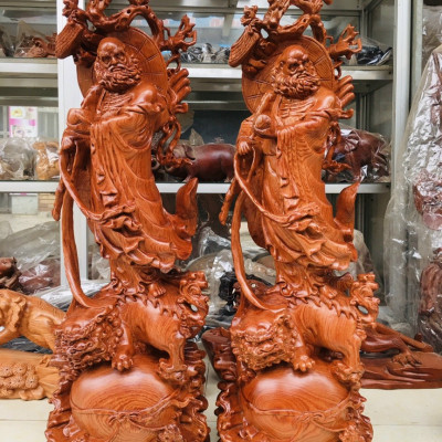 Tượng đạt ma sư tổ bằng gỗ hương đá kt cao 70×23×13cm