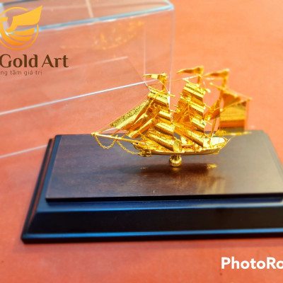 Mô hình thuyền buồm mạ vàng MT Gold Art sze s- hàng chính hãng, quà tặng danh cho sếp, khách hàng, đối tác 