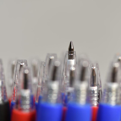 Bút Bi TL-025-Grip - Đỏ