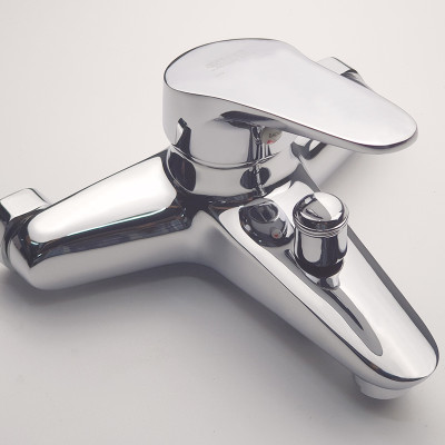 Bộ vòi sen nóng lạnh Eurolife EL-6001 (Trắng bạc)