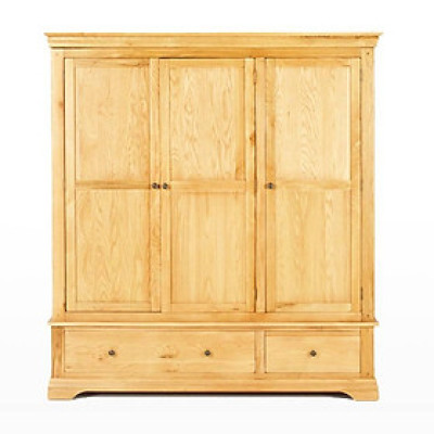 Tủ Quần Áo Victoria 3 Cánh Gỗ Sồi IBIE