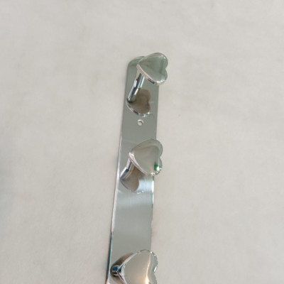 Móc áo Kibath hình trái tim 7 chấu inox 304