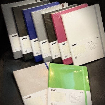 Gift Set Lamy Notebook A6 Softcover White + Lamy Safari Pink - GSA6-Sa0024