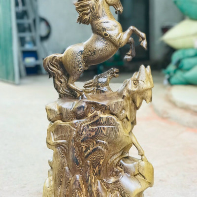 Tượng con ngựa song mã uyên ưng bằng gỗ mun đuôi công kt cao 70×32×14cm