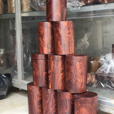 Hộp đựng trà chè bằng gỗ trắc đỏ đen kt cao 20×12cm