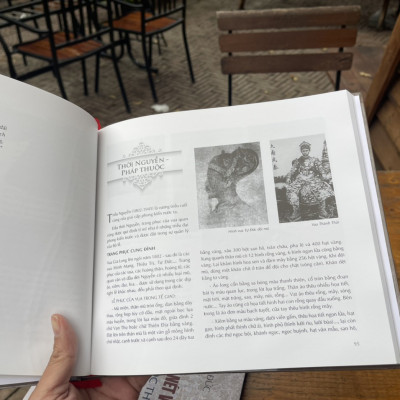 (Bìa cứng – in màu) TRANG PHỤC NGƯỜI VIỆT XƯA - NAY – Đoàn Thị Tình – NXB Mỹ Thuật 