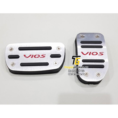 Bộ ốp bọc chân ga, chân phanh Toyota Vios 2019