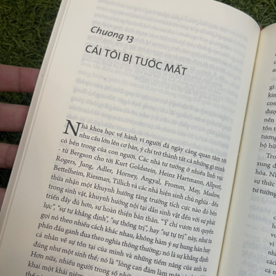 BÍ ẤN NỮ TÍNH – BÌA CỨNG IN GIỚI HẠN – BETTY FRIEDAN -