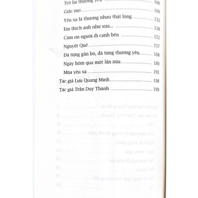 Mùa Yêu Xa