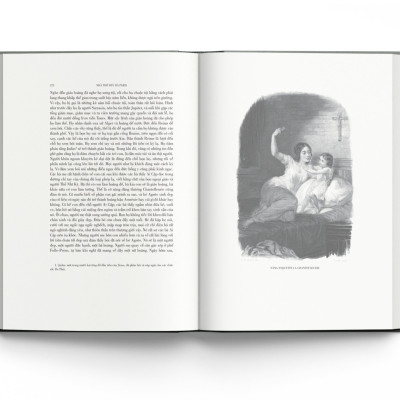 [Bản dịch mới và đầy đủ, kèm 200 minh họa tuyệt đẹp] NHÀ THỜ ĐỨC BÀ PARIS – Victor Hugo – Đông A – Bìa cứng có áo
