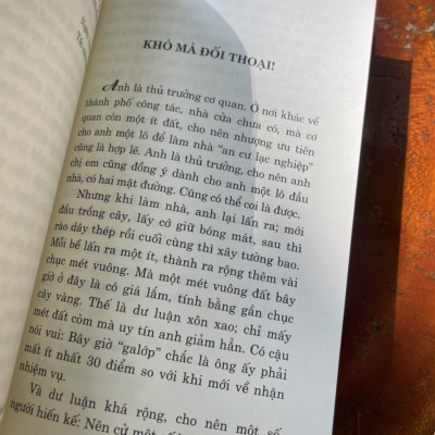 [tuyển tập báo chí bút chiến HỮU THỌ] CHẠY... – Tiểu phẩm báo chí – NXB CTQG Sự Thật