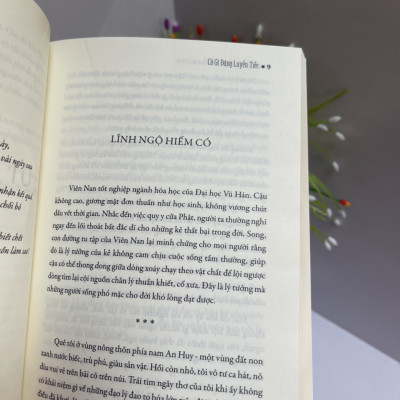 CÓ GÌ ĐÁNG LUYẾN TIẾC? - Khenpo Sodargye - Vương Thanh Tâm dịch -  Achaubooks – NXB Lao Động 