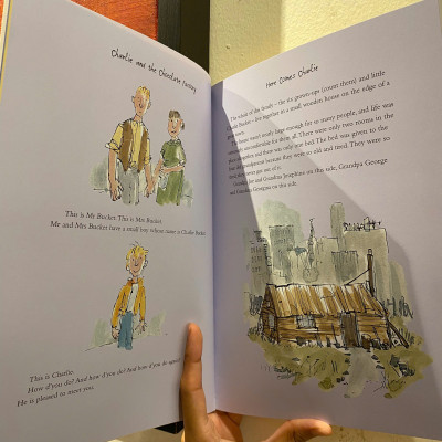 Sách - Charlie and the Chocolate Factory by Roald Dahl, Quentin Blake - Sách Tiếng Anh trẻ em