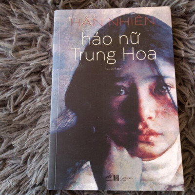 Combo 2 Cuốn Văn Học Trung Quốc Nổi Tiếng: Hảo Nữ Trung Hoa + Những Chuyện Tình Thế Kỷ Mới