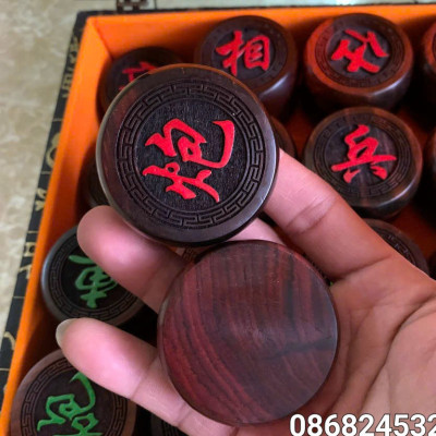 Bộ quân cờ tướng gỗ trắc kt 4.8×1.6cm +hộp da đựng  quân 