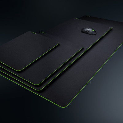 Tấm lót chuột Razer Gigantus V2 - Soft Mat-Large_RZ02-03330300-R3M1 - Hàng chính hãng
