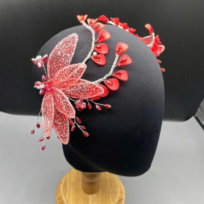 Cài tóc cô dâu mẫu cánh lá tuyết kim sa màu đỏ mẫu mới t11/2024