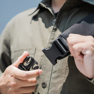 TÚI ĐEO VAI TOMTOC (USA) URBAN CODURA SLING BAG TRAVEL & WORK 13.3-14.2″ (02-C04D01) -Hàng Chính Hãng