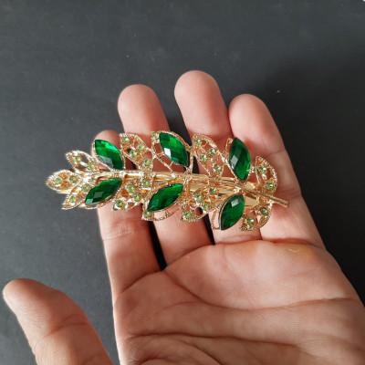 Combo 3 kẹp tóc nữ hình chiếc lá ( 3 CAI 3 MÀU KHÁC NHAU, sẽ được phát ngẫu nhiên)