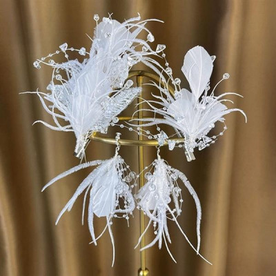 Cài tóc cô dâu lông vũ pha lê kèm hoa tai cùng bộ mẫu mới t6/2023