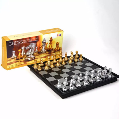 Bộ bàn cờ vua 25cm loại cao cấp Henrysa - Quân cờ màu Vàng - Bạc