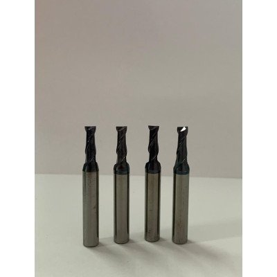 Dao phay vuông Widin ZE512 040