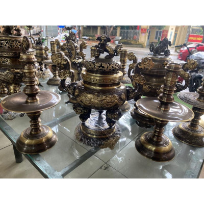 Đỉnh đồng tam sự rcmc cao 50 cm nặng 14 kg chât liêu bằng đông’ bộ thờ cung’ phong thủy