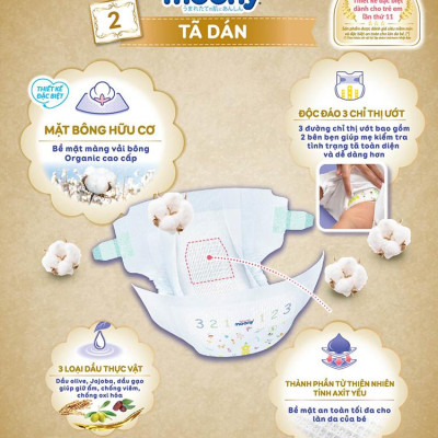Bỉm - Tã dán Moony Natural Newborn 63 miếng