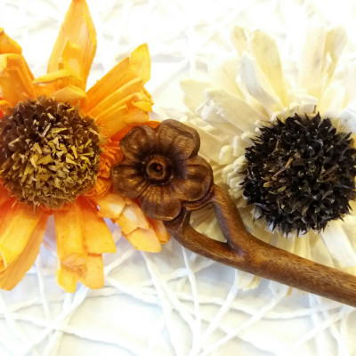 TRÂM CÀI TÓC GỖ HOA MAI ( 1 HOA )