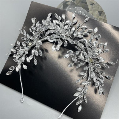 Băng đô cài tóc đá lấp lánh mẫu mới t7/2024