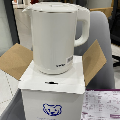 Ấm đun nước siêu tốc Tiger PCG-G10V-W (Trắng) 1L HÀNG CHÍNH HÃNG